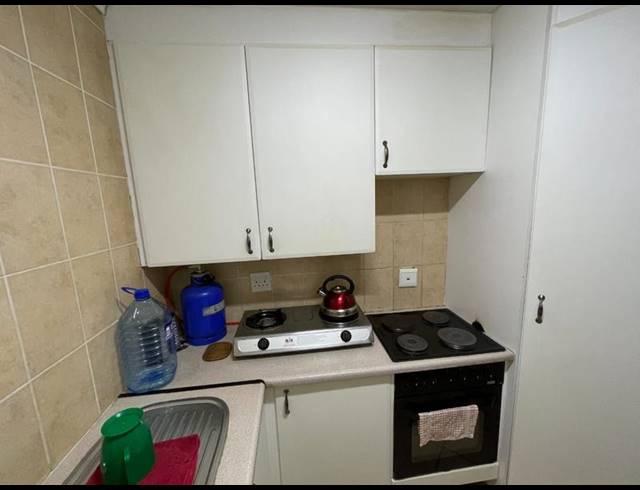 2 BEDROOM TOWNHOUSE FOR SALE IN GLEN MARAIS